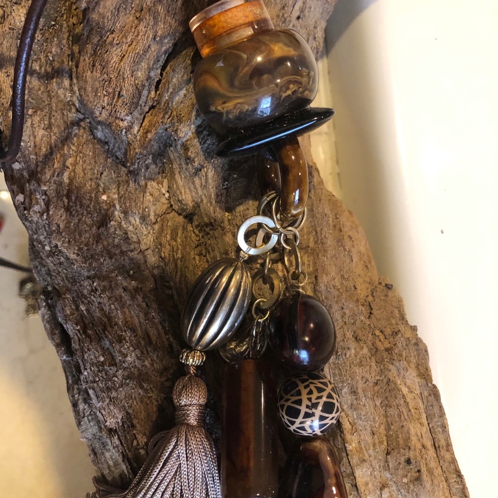 Necklace - Picture 3 of 13
